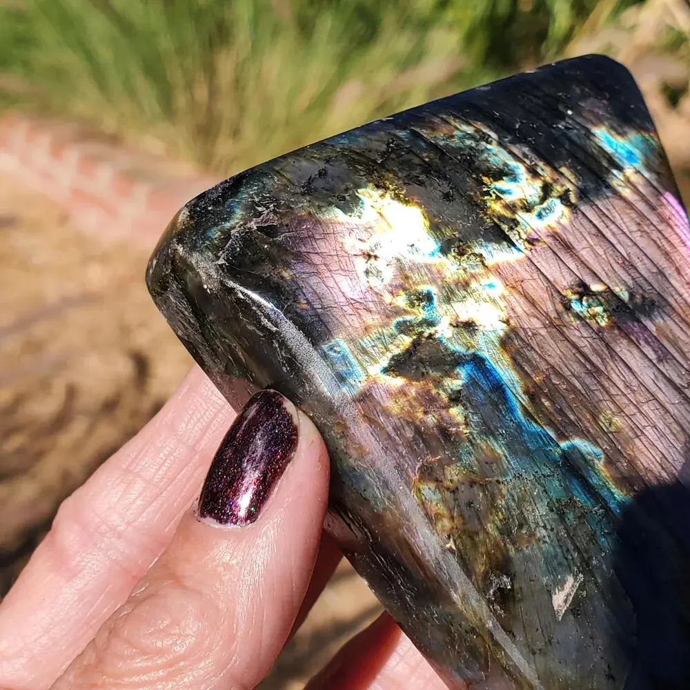 Labradorite 